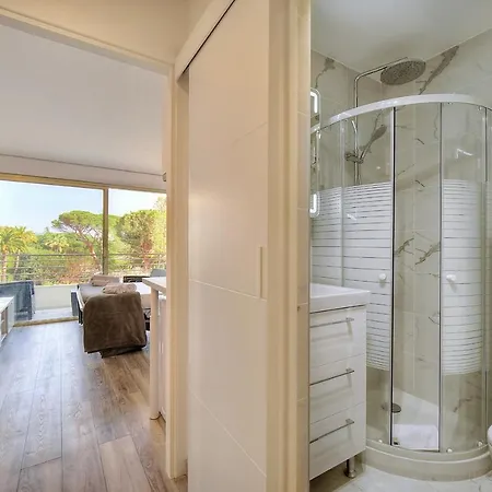 Immogroom - Pool - Terrace - Parking - Air Conditioning - No Wifi